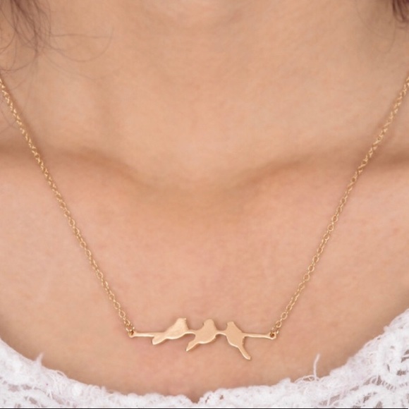 Trendy Jewels Jewelry - LAST ONE ⭐️ birds on a branch chain necklace